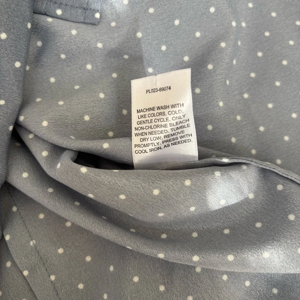 Pendleton Dusty Blue w/White Polka Dot Button-Up Shirt Women’s Size 8P - Picture 8 of 11
